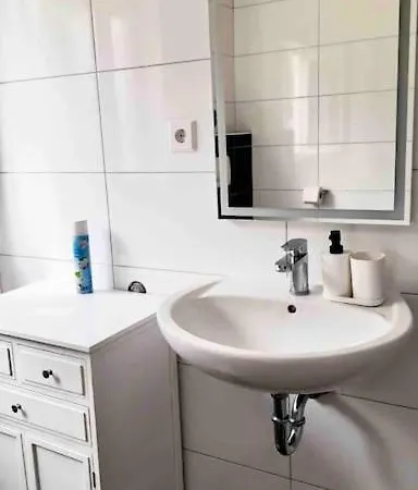 Apartment Stilvolles Nahe Therme Und Prezero Arena *